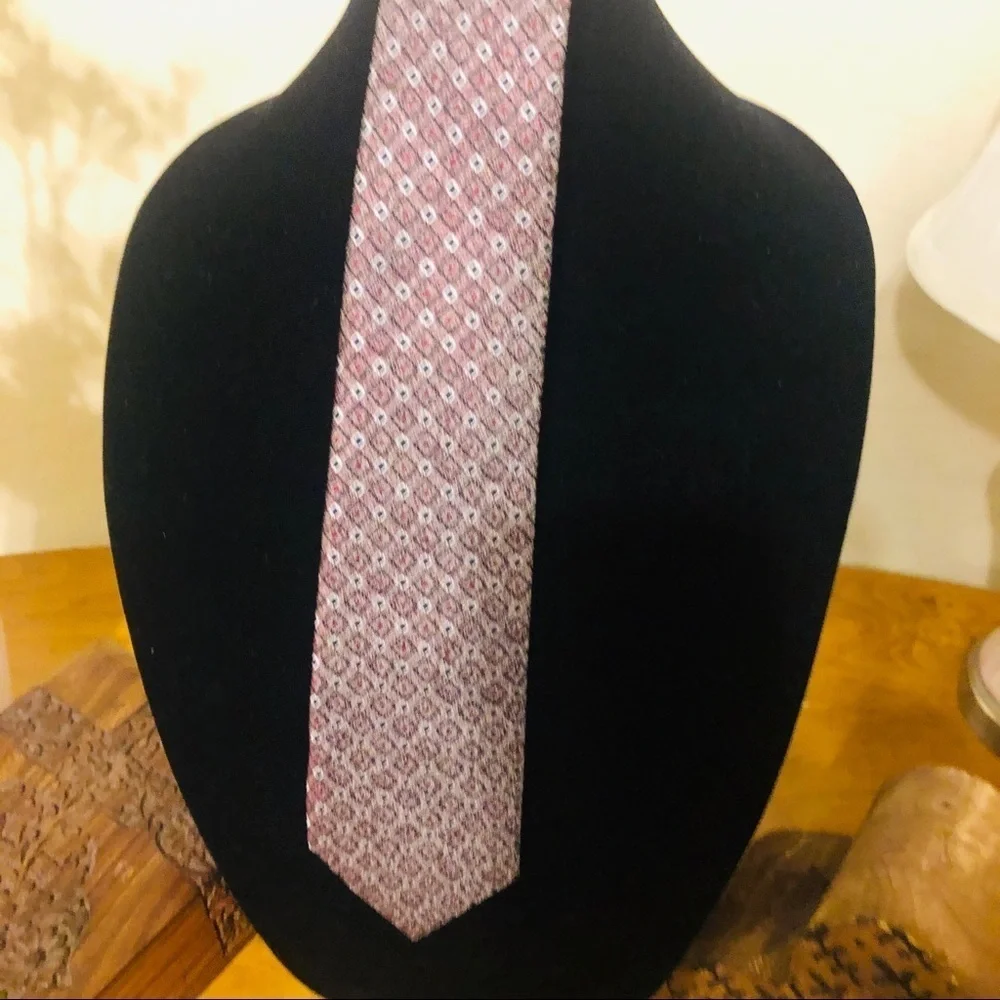 Nordstrom’s Joseph Abboud Mens 100% Silk Necktie